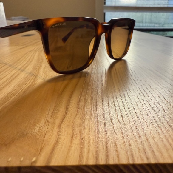 Walter Hill MARSON Polarized Sunglasses Unisex Tortoise Shell RARE - UNISEX - Picture 7 of 7